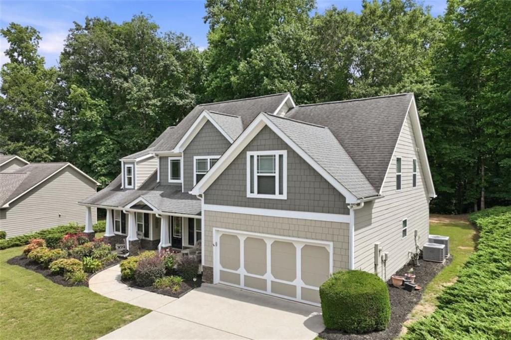 5511 Woodstream Court