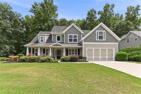 Homes For Sale - 5511 Woodstream Court<br/> Hall County, Gainesville, GA 30507