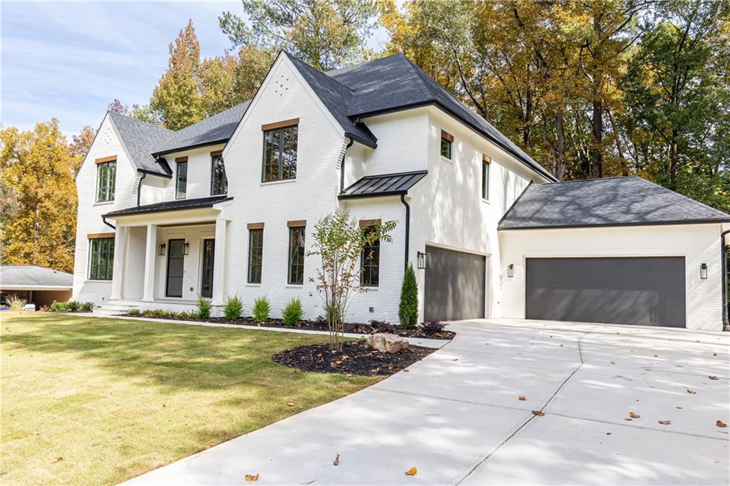 6175 River Shore Parkway