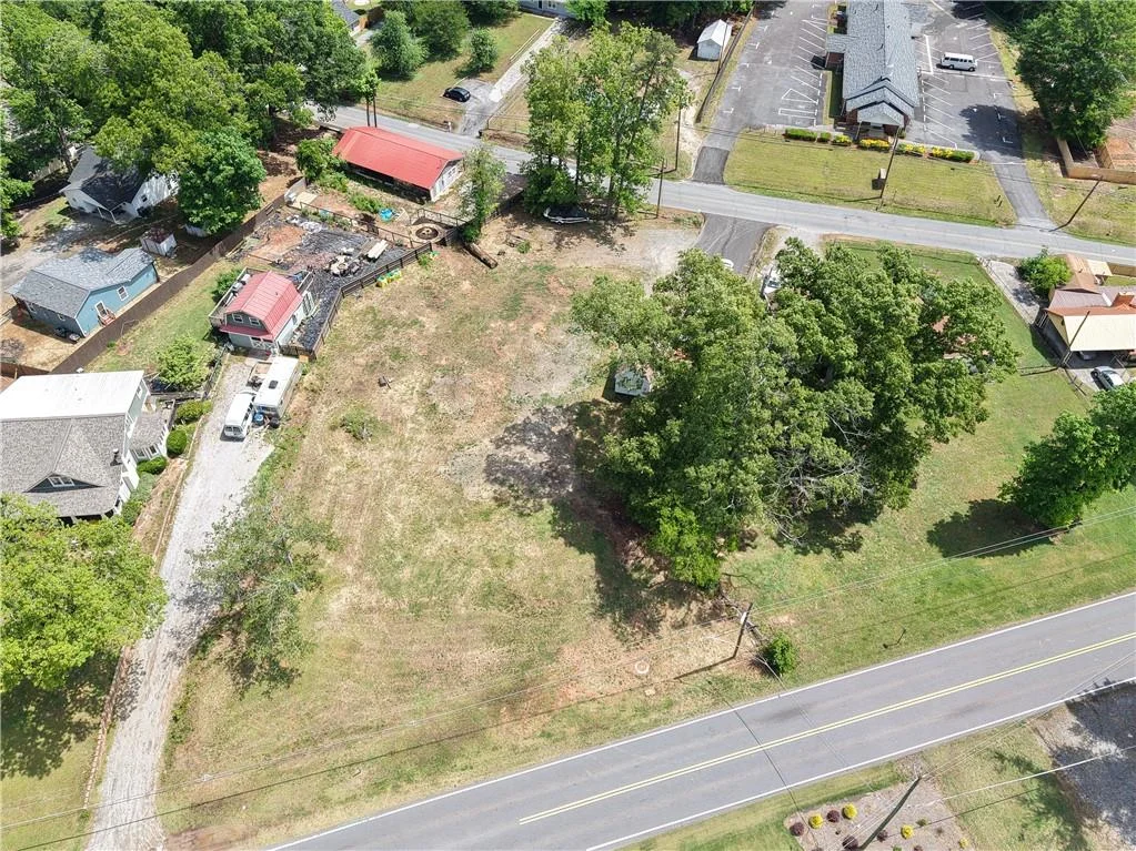 5185 Groovers Landing Road SE