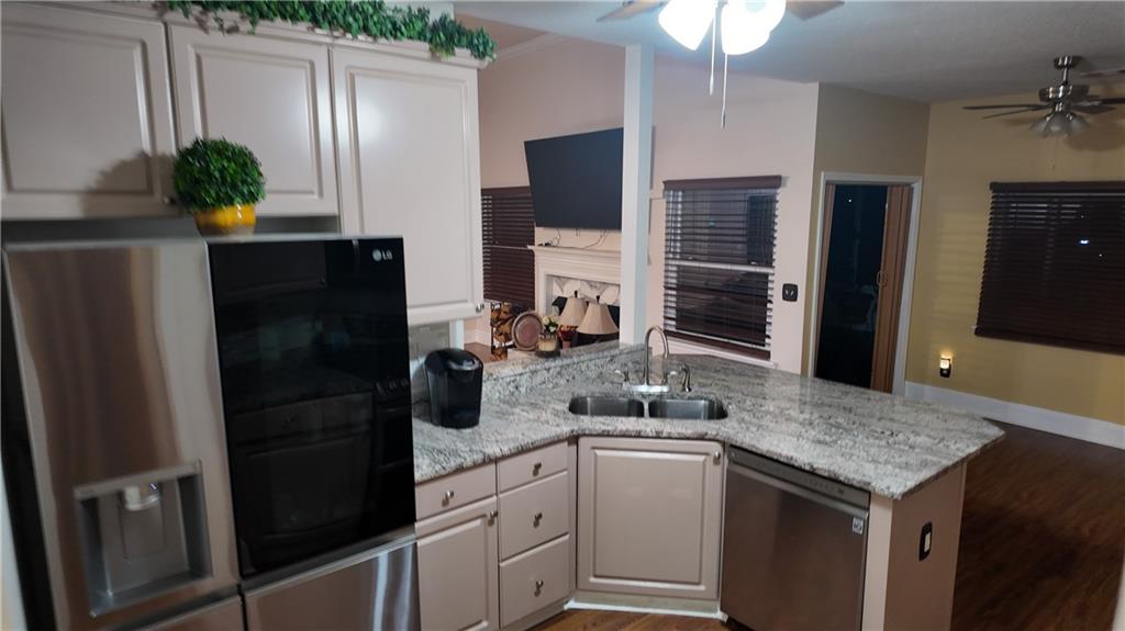 460 Greystone Lane, Douglasville, Georgia image 6