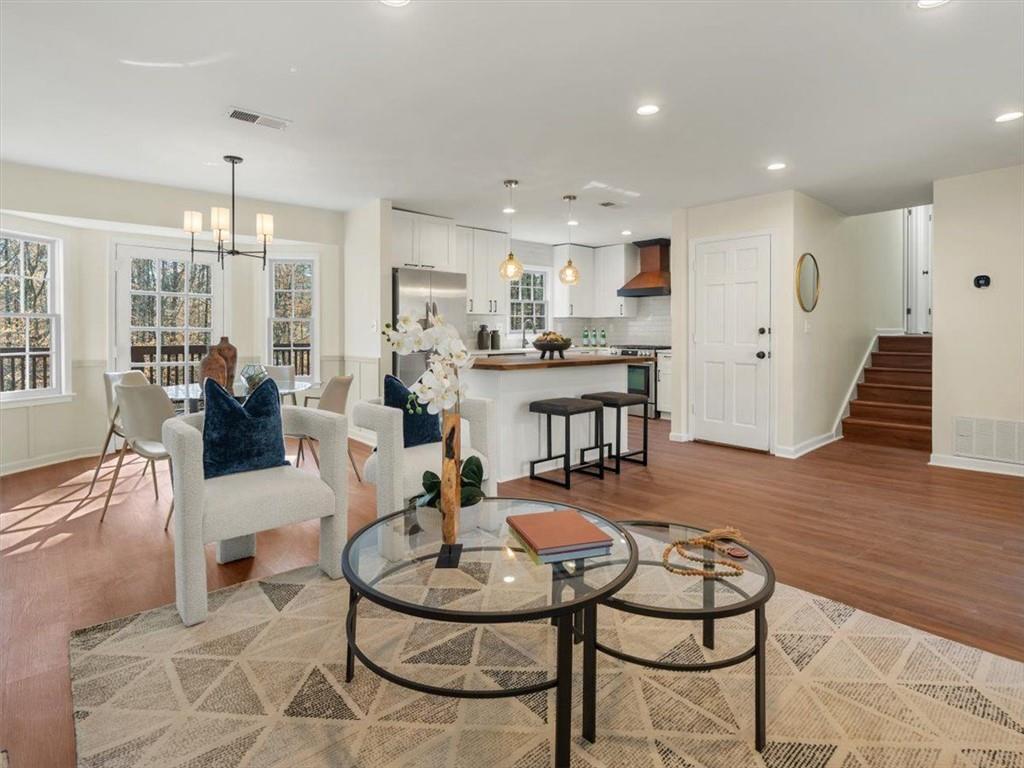 6974 CLEARLAKE Court