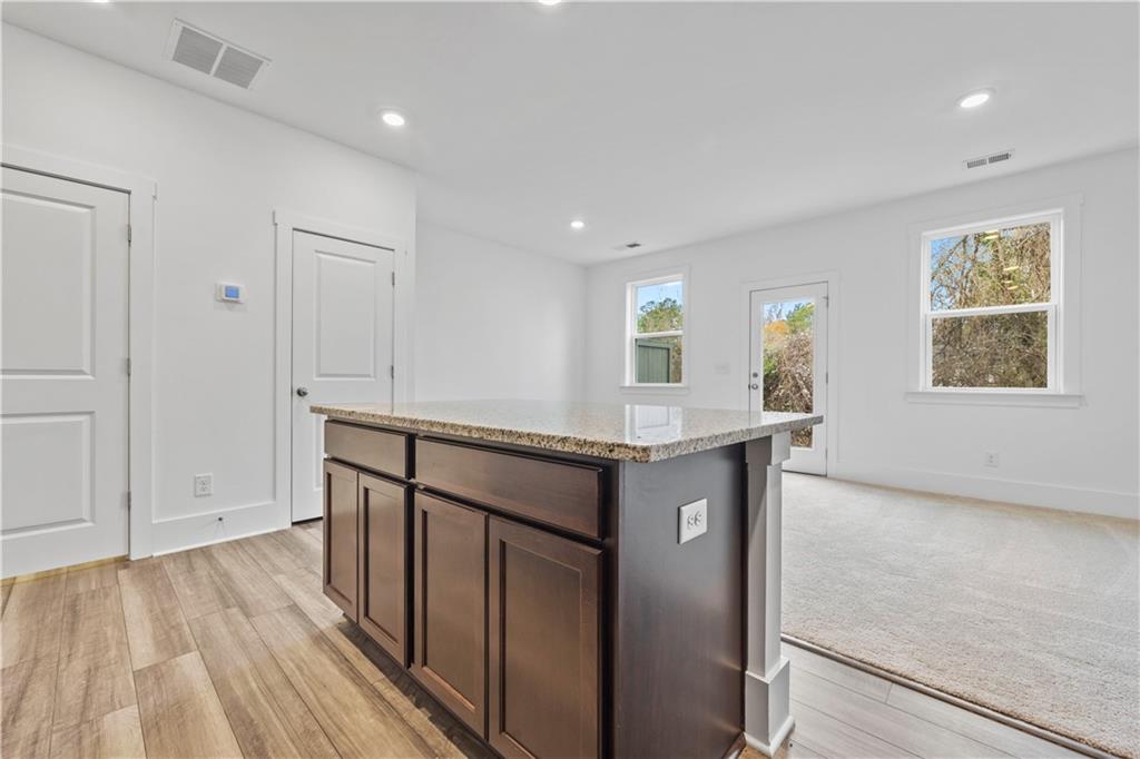 1512 Parks Edge Lane, Atlanta, Georgia image 7