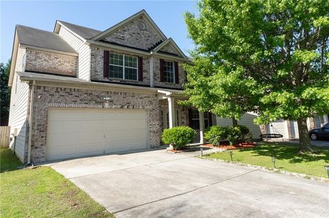 Homes For Sale - 2984 Gayle Manor Lane<br/> Gwinnett County, Snellville, GA 30078