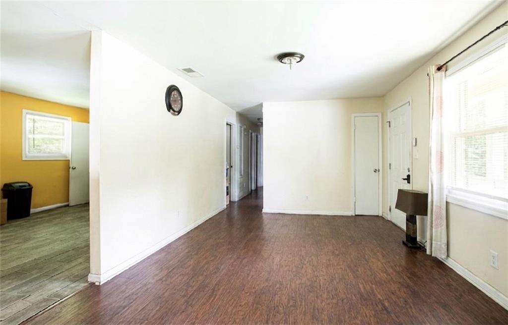 2289 Chestnut Log Drive