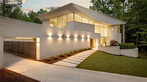 Photo of 3619 Ivy Road NE, Atlanta, GA 30342 (MLS # 7760222)