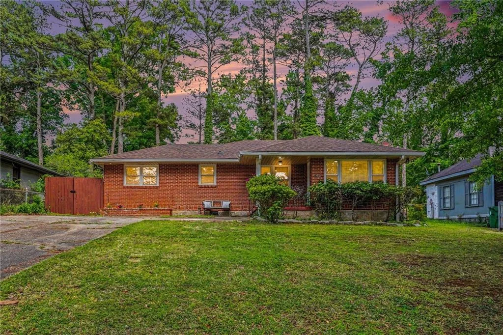 1950 Glendale Drive