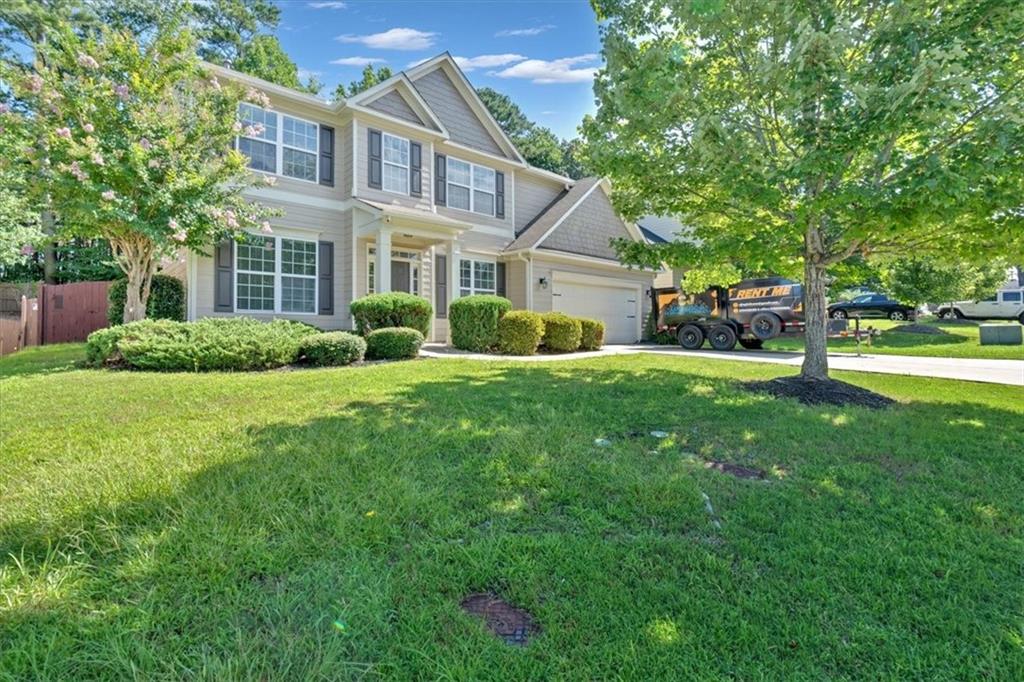 104 Lakestone Parkway