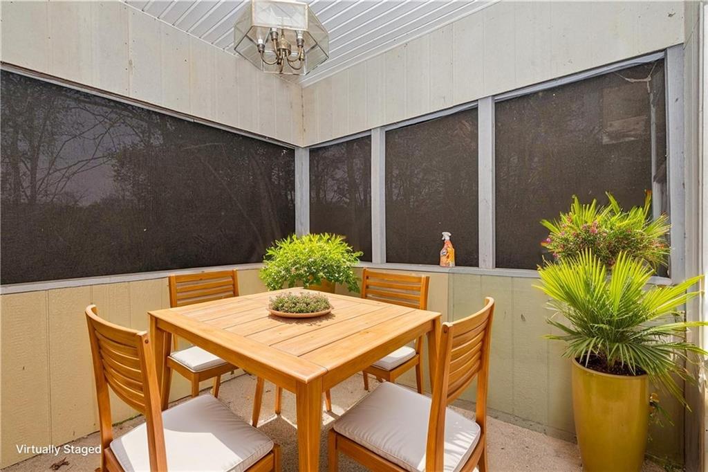 880 Golf Course Road