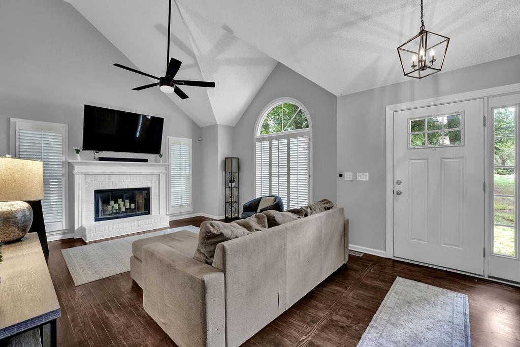 7665 Brentwood Court