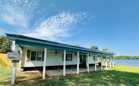 A home in Monticello