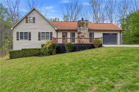 Homes For Sale - 201 Arrow Wood Drive<br/> Waleska, GA 30183