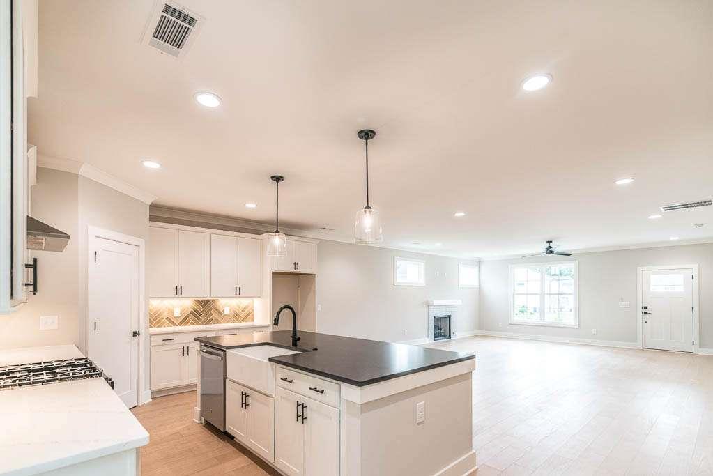 Creekside - Residential