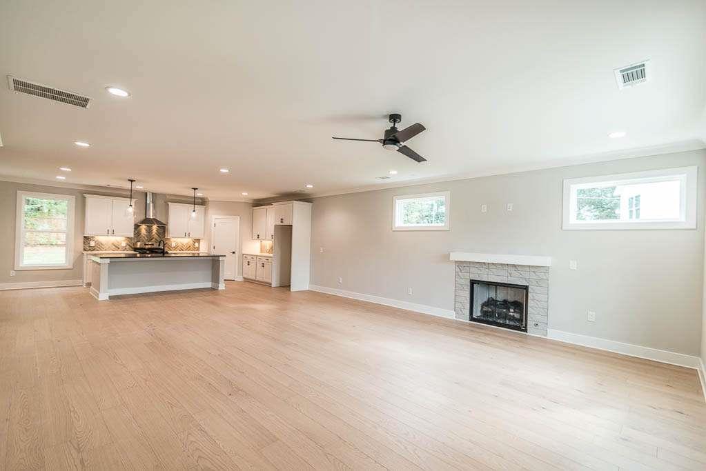 Creekside - Residential
