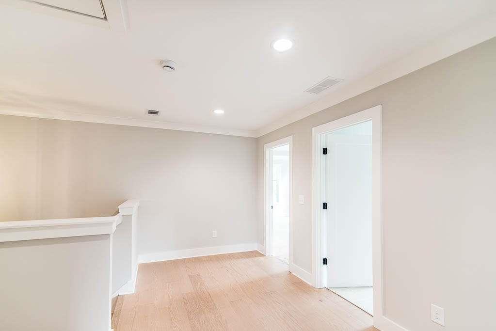 Creekside - Residential
