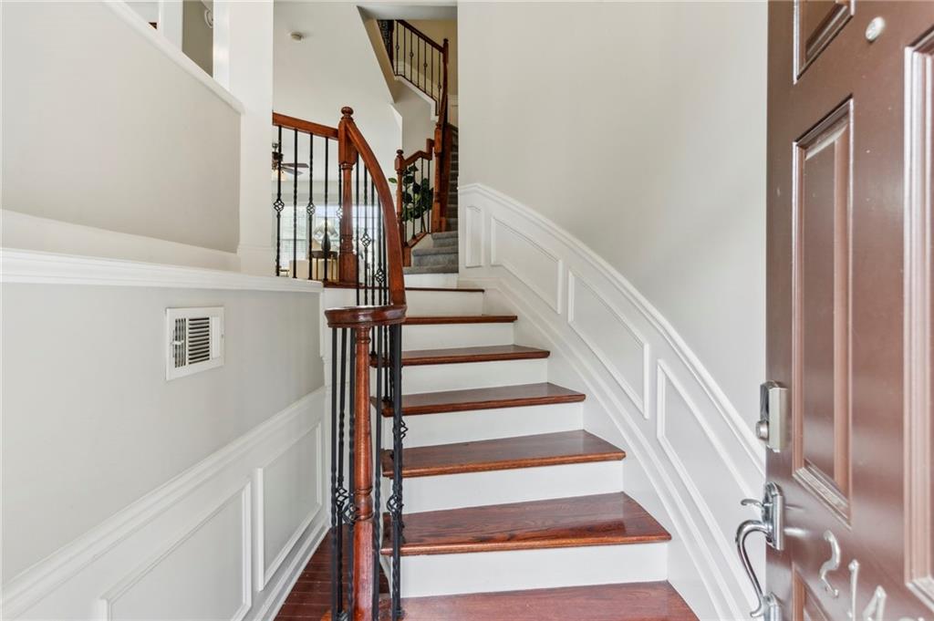 2149 Shoop Court SE 3