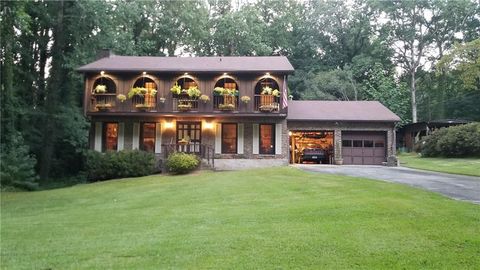 A home in Lilburn