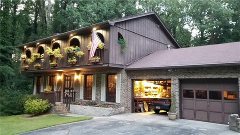 A home in Lilburn