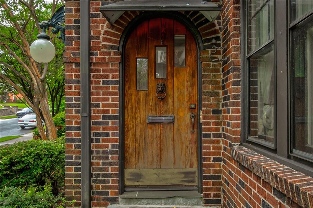 731 Greenwood Avenue NE