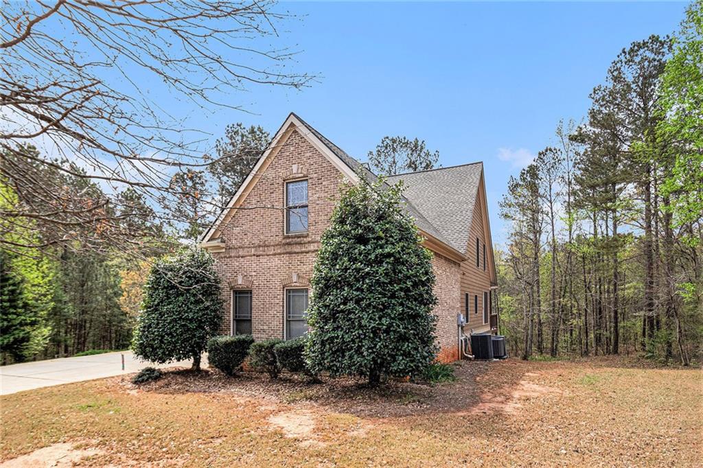 7497 Treehouse Court, Douglasville, Georgia image 8