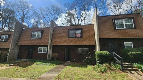 723 Cedar Pointe Court SW Marietta GA 30008