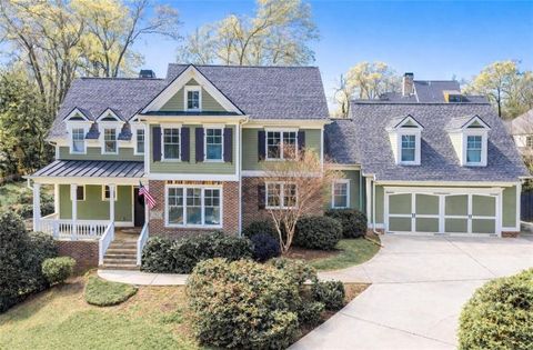 Homes For Sale - 192 Chicopee Drive<br/> Marietta, GA 30060