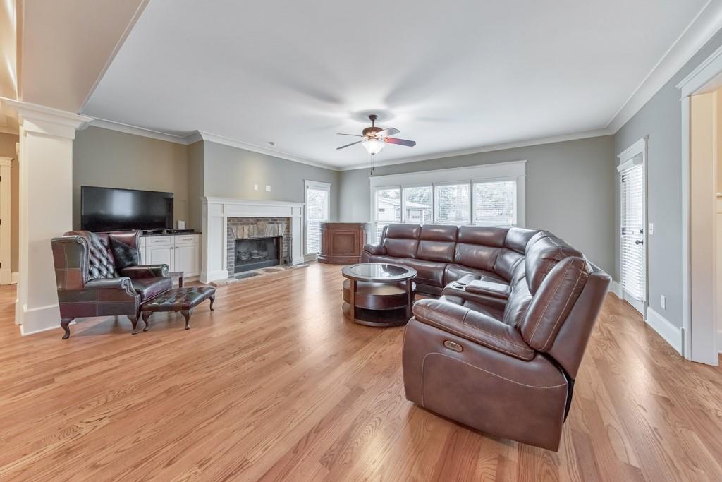 192 Chicopee Drive NE