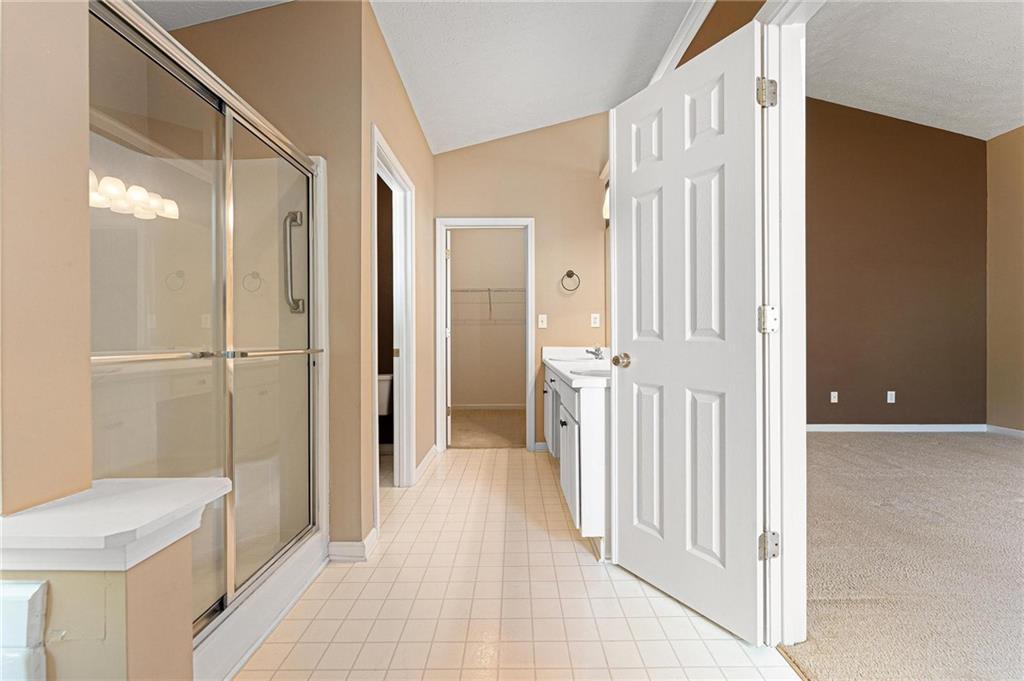 2620 Matlin Way, Buford, Georgia image 27