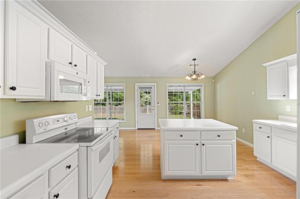 2620 Matlin Way, Buford, Georgia image 12