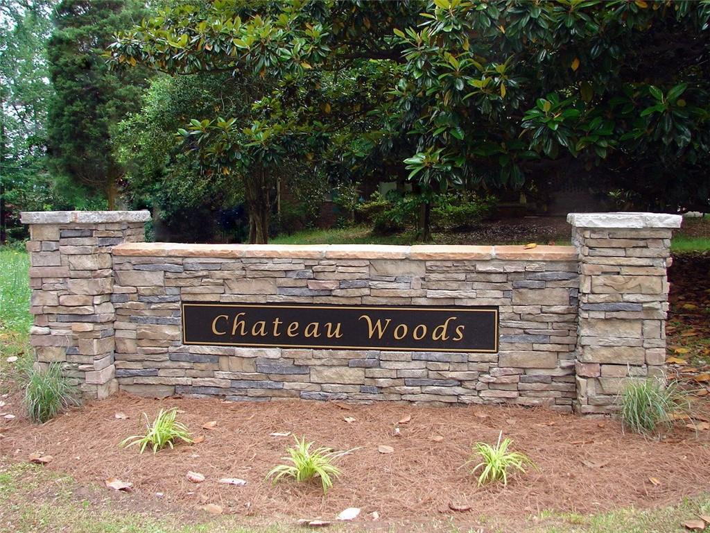 1744 Chateau Drive, Dunwoody, Georgia image 43