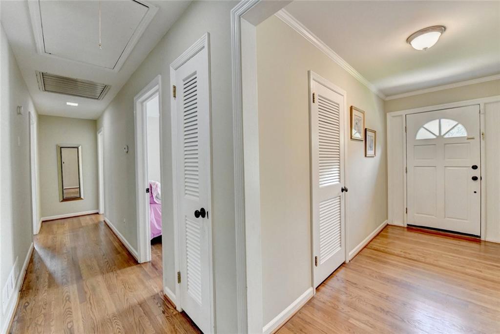 1744 Chateau Drive, Dunwoody, Georgia image 26
