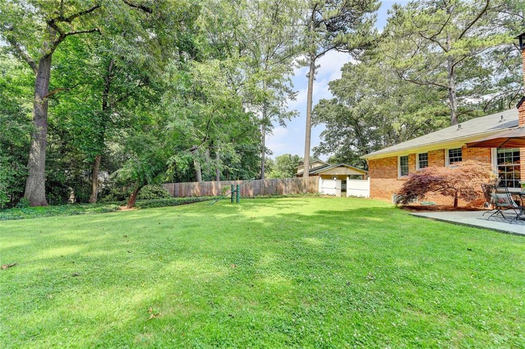 1744 Chateau Drive, Dunwoody, Georgia image 41