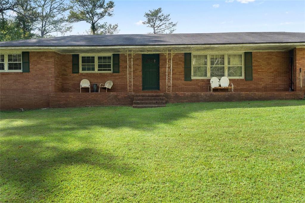 64 Shinall Gaines Road NW