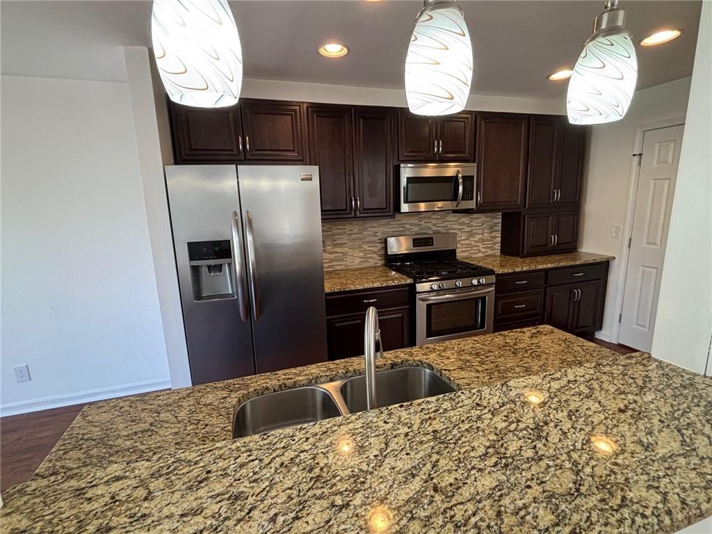 705 Bridge Lane, Smyrna, Georgia image 11