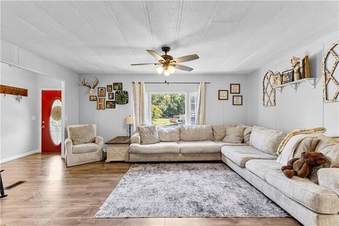 33 Wright Road Rockmart GA 30153