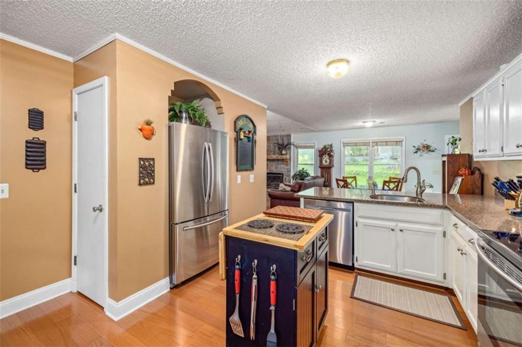 1526 Oakleaf Drive, Auburn, Georgia image 14