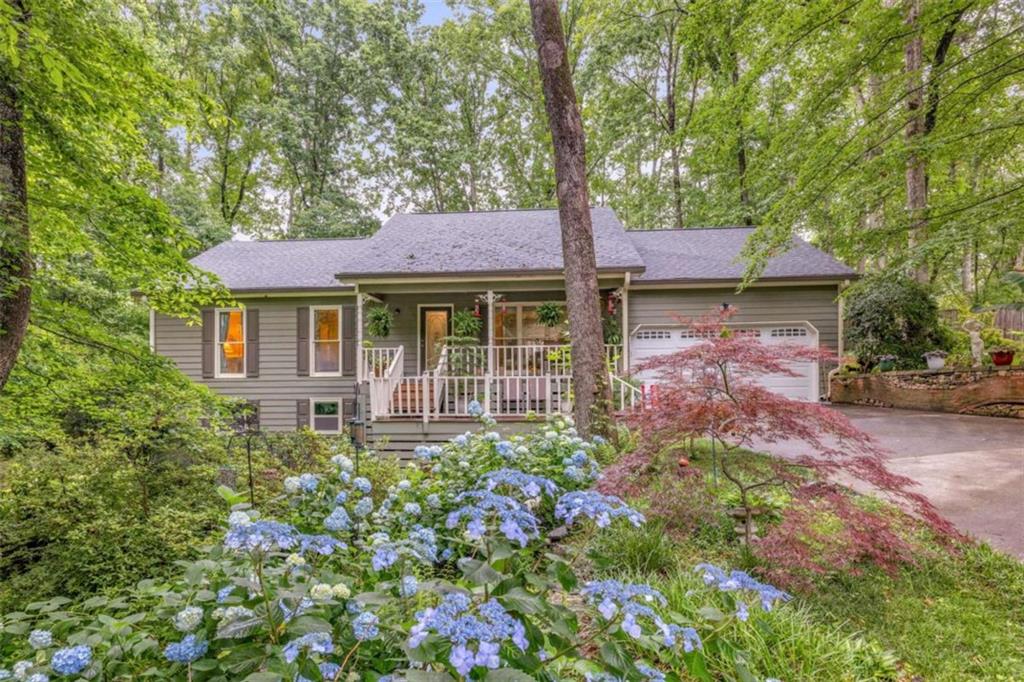 1526 Oakleaf Drive, Auburn, Georgia image 3