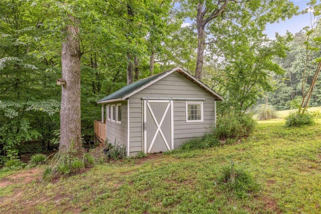 1526 Oakleaf Drive, Auburn, Georgia image 32