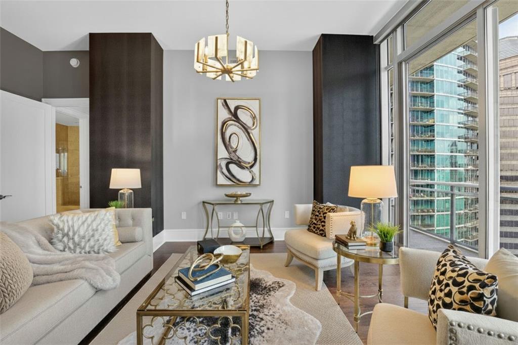 1065 Peachtree Street NE 2901