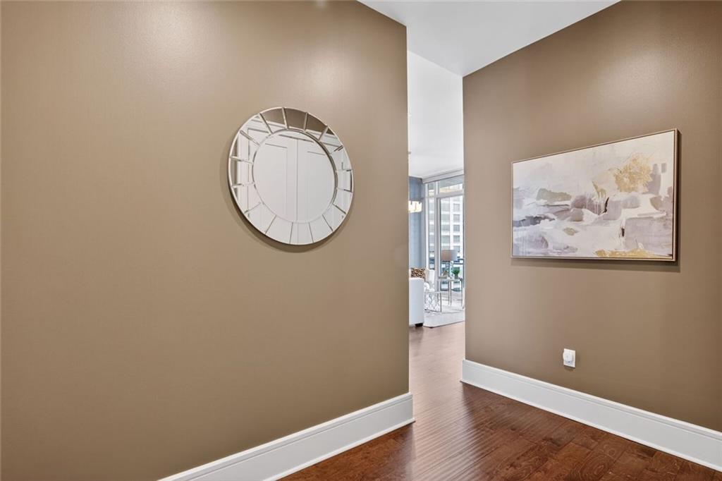 1065 Peachtree Street NE 2901