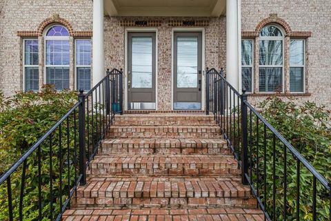 Photo of 307 Alderwood Lane, Sandy Springs, GA 30328 (MLS # 7735151)