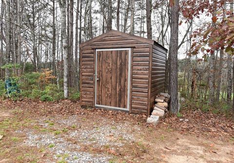 A home in Blairsville