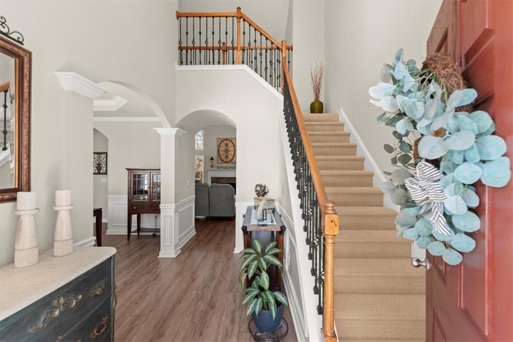 423 Treetop Circle, Canton, Georgia image 6