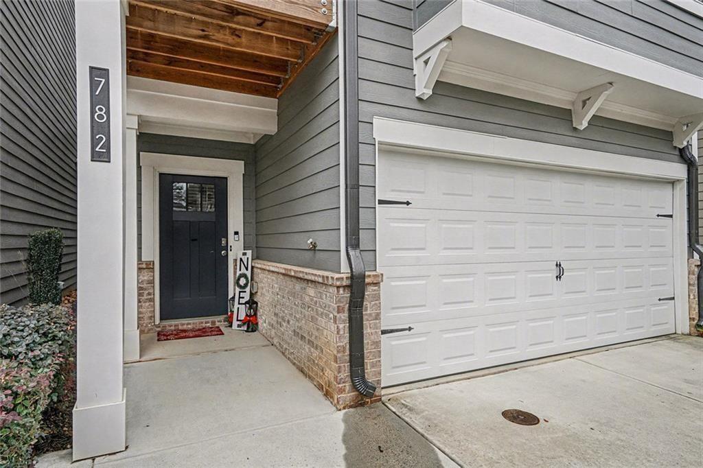 782 Belrose Drive SE