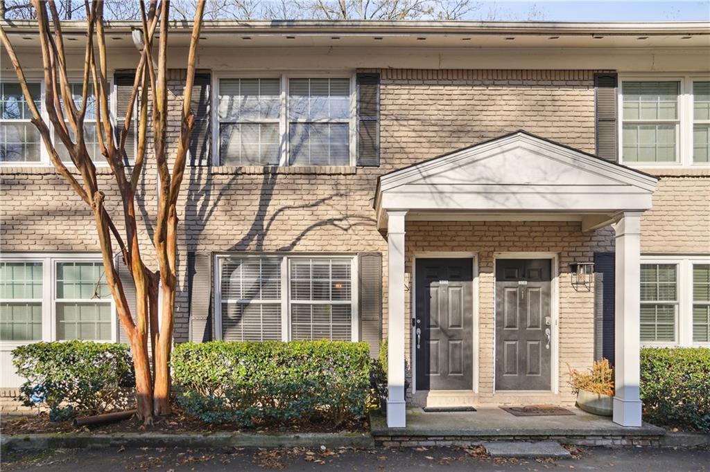 2232 Dunseath Avenue NW 303