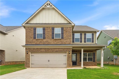 Homes For Sale - 1995 Bridgewater Pass<br/> Hampton, GA 30228