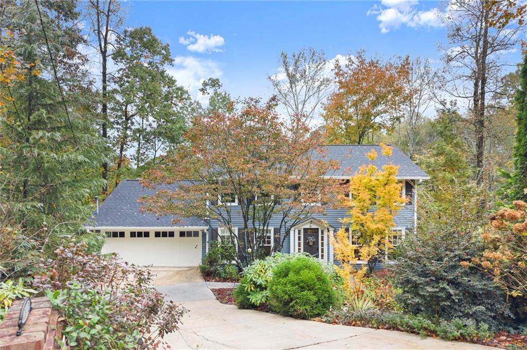 3612 Prestwick Drive