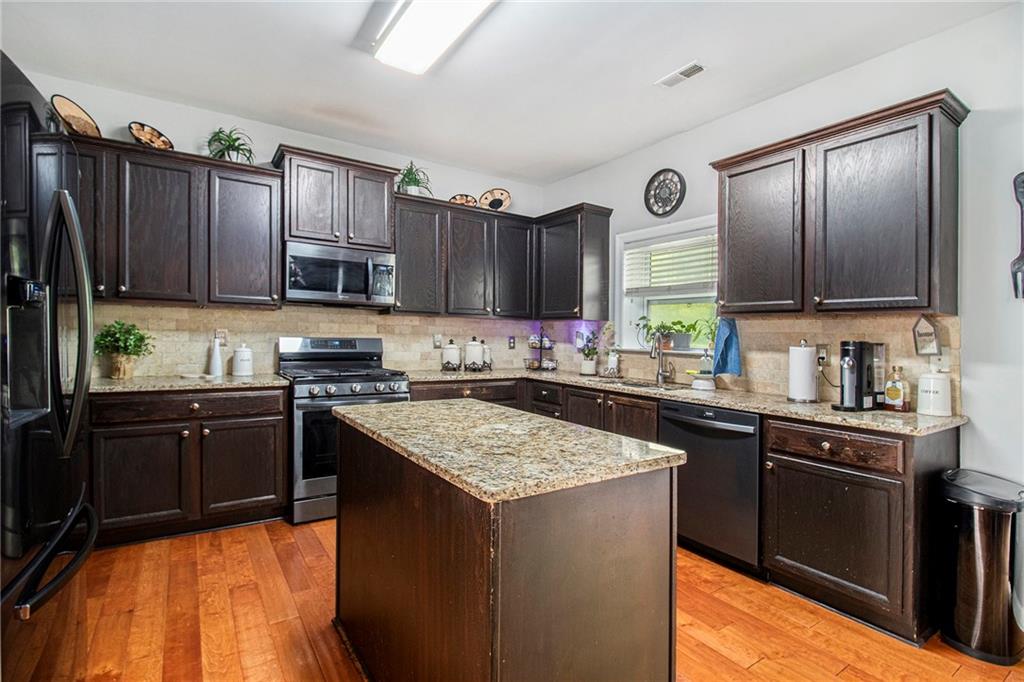 3533 Aberdeen Way, Douglasville, Georgia image 12