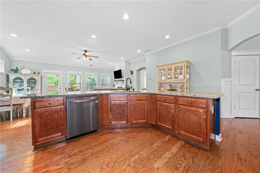 313 Rippling Drive, Ball Ground, Georgia image 6