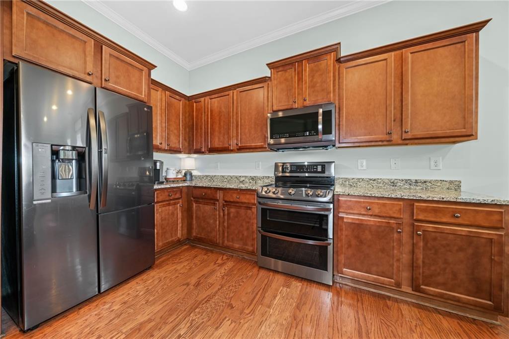 313 Rippling Drive, Ball Ground, Georgia image 5